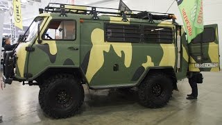 UAZ 2206 Buhanka Luxe Offroad Tuning  Exterior and Interior Walkaround  Moscow Offroad Show 2015 [upl. by Turnheim287]