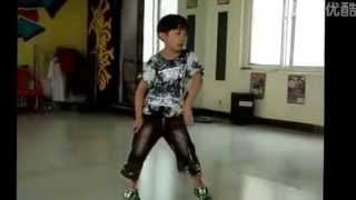 【TFBOYS易烊千玺频道】易烊千玺JACKSON YI 2007训练 popping【JACKSON YIYANGQIANXI】 [upl. by Colas384]