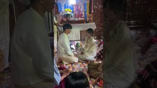 သူရဲ့လက်ကို ထာဝစဉ် ခိုင်ခိုင်တွဲ 🥰🤗 [upl. by Ahtimat404]