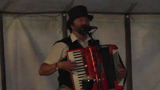 The incredible Dr Busker  Dickens Cider  Boxham Rally England 2018 [upl. by Suzanne43]