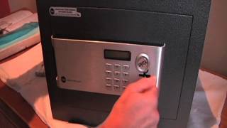 How to Install a Yale Home Safe [upl. by Hersh]