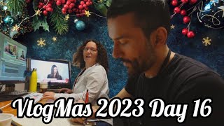 Κλειστήκαμε σε ένα Δωμάτιο για Ώρες vlogmas2023 day16 📺🤪❤️ [upl. by Cart736]