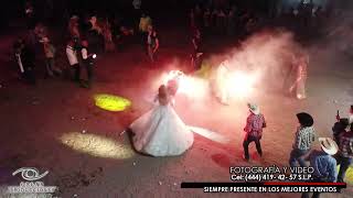 Bailando El Mandilón en la Boda de Oscar amp Norma en Peregrina de Arriba Sta Ma del Río SLP [upl. by Elvia153]