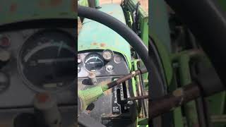 John Deere 4020 Powershift [upl. by Burlie]