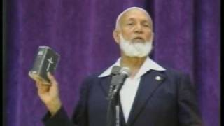 Is The Bible Gods Word Ahmed Deedat vs Jimmy Swaggart [upl. by Pettifer]