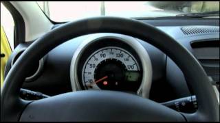 Vidéo Peugeot 107 [upl. by Eri]