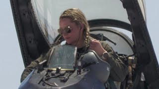 4K F16 Viper Demo Team Female Pilot Captain Aimee quotRebelquot Fiedler Travis AFB 2022 [upl. by Adnole813]