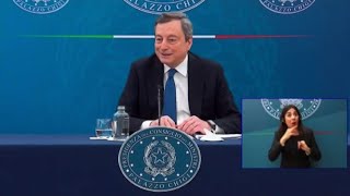 Draghi prenotare le vacanze Io se potessi ci andrei volentieri [upl. by Laverna110]