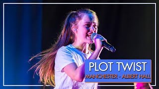 Sigrid  Plot Twist ao vivo  Manchester Albert Hall [upl. by Yrellav]