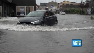 Maltempo allagamenti e trombe daria in Versilia [upl. by Mignon]