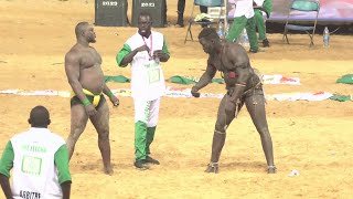 Intégralité Combat Modou Lô vs Siteu Bagarre Intense et chute LITIGIEUSE [upl. by Dawn]