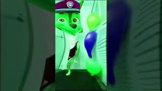 AKIM YESIL UZAYLI YENI SARKISIYLA DEME TU COSITA DameTuCosita AlienDance GreenAlien shorts [upl. by Aicilla430]