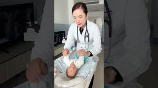 Doctor Jiang Is Here To Check on This Little Newborn Again newborn babycheckup cutehumancub [upl. by Mariellen]