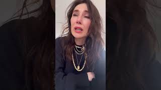 Carice van Houten Huilt Overdreven over Hoe de Wereld nu is bnertjesnl [upl. by Arten]