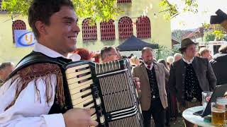 Das quotKoroski Kvintetquot spielte beim Erntedankfest auf der Oberen Fellach flott auf [upl. by Genie]