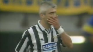 Bad day for Ravanelli [upl. by Aloiv877]