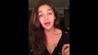 Alia Bhatt singing Bol Na song from Kapoor And Sons [upl. by Nosyaj141]