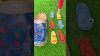 Worm slippers 🐛🐛 Super cool giant slippers 🦶🦶 love trending slippers [upl. by Nani]