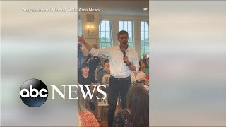 Beto O’Rourke calls out heckler at campaign event [upl. by Tye]