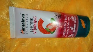 New Himalaya Brightening Vitamin C strawberry 🍓 Face wash Review in hindi 2024  Skin care [upl. by Aicilat]