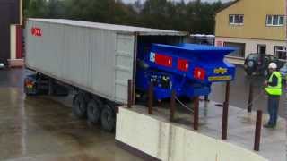 Herbst Compac S52 Screener tracking into Container [upl. by Kaia149]