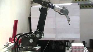 NUVO EMC2 ROBOT ANTROPOMORFO 6 ASSI INTERPOLATI [upl. by Bower495]