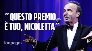 La dedica di Benigni alla moglie quotConosco solo una maniera di misurare il tempo con o senza di tequot [upl. by Archambault53]