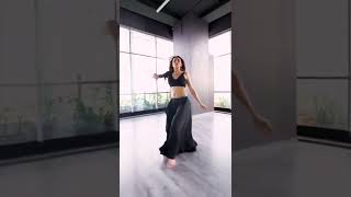 Mahira Khan dance reels mahirakhan [upl. by Selene]