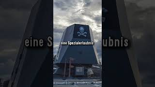 Das Einzige Marine Schiff Mit Piratenflagge [upl. by Ecydnak]