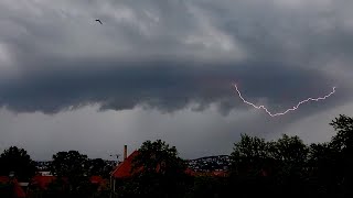 28052024  Squall line with beautiful shelf cloud in Oslo [upl. by Aicssej]