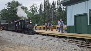 Wiscasset Waterville And Farmington Railway No 9 arrives at sheepscot station [upl. by Emiline951]