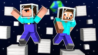 НУБ И ПРО ПАРКУРЯТ В КОСМОСЕ МАЙНКРАФТ  НУБИК ПРОХОДИТ ПАРКУР ТРОЛЛИНГ В MINECRAFT [upl. by Aneloc]