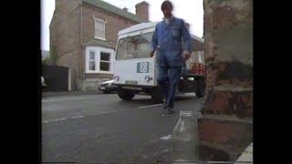 1980s milkman  Milk Delivery  Milk Float  Witness  1988 [upl. by Greabe]