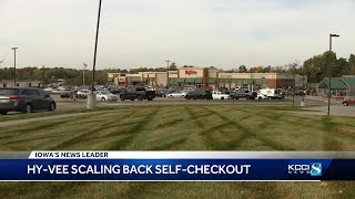 HyVee scaling back selfcheckout [upl. by Fortune440]