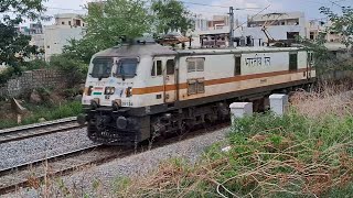 Monsoon in  12862 Mahbubnagar  Visakhapatnam SF Express Going To Kacheguda [upl. by Vlad441]