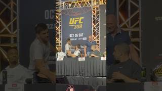 😱🚨 UN INCONNU DU PUBLIC SIGNE À L’UFC [upl. by Adiaroz]