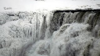 Kutup soğukları Niagara Şelalesini dondurdu  BBC TÜRKÇE [upl. by Delle]