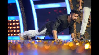 Tovino Thomas  Push Up  Red FM Malayalam Music Awards [upl. by Lindsy]