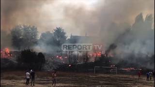 Report TV Çatia e vilës në flakë në Qytet Studenti rrezikohet edhe një pallat [upl. by Angelique489]