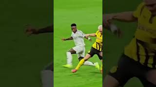 Vinicius Junior on the pressure football realmadrid shorts predatorphoenix [upl. by Tinor]