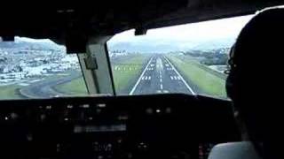 767 landing at Quito SEQU Rwy 35 [upl. by Alarice]