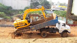 JCB JS81 Excavator Messes Up Climbing onto a Truck [upl. by Aramit]