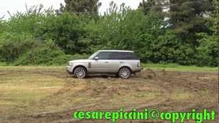 Range Rover TDV8 44 DOUNT burnout in LAWN and MUD HD [upl. by Roxy113]