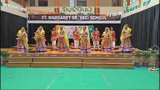 Mere desh ki dharti group performance in school [upl. by Hackett]