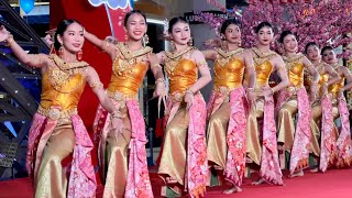 4K Beautiful Traditional Thai Dance in Pattaya Thailand 2024  dance thailand pattaya [upl. by Amandi]