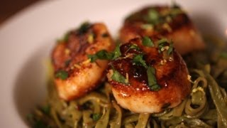 Kellys Seared Scallop Pasta [upl. by Yrelav]