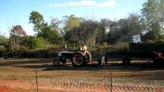 Farmall 560 Tractor Pulling in Wyoming Ontario [upl. by Ikciv]