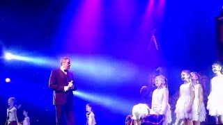 Samson amp Gert Kerstshow 2015  Er zit meer in een liedje [upl. by Hpesoy108]