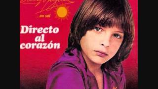 Luis Miguel  Directo al Corazon 1982 [upl. by Etyak]