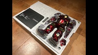 HULKBUSTER 1 of 4  UNBOXING TIPS and WARNINGS by HOT TOYS [upl. by Anauqahc]